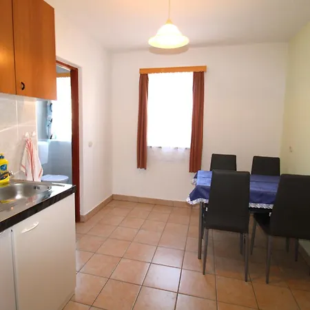 Baric Apartment *